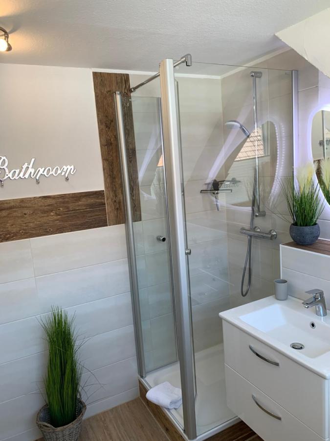 Haus Schatz Am Meer Appartement 12 Fuer 1 Person Schatzkammer Busum Bagian luar foto